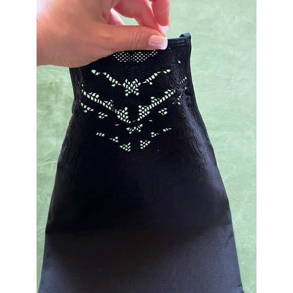 FREE PEOPLE INTIMATELY SEAMLESS SOLSITICE BODYSUIT BLACK, LACE TOP, BOHO, FEMINI - Picture 7 of 10